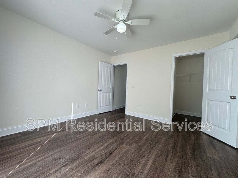 Southside Downtown Wilmington - Two Story Home, Open Concept, Luxury Vinyl Plank Flooring property image
