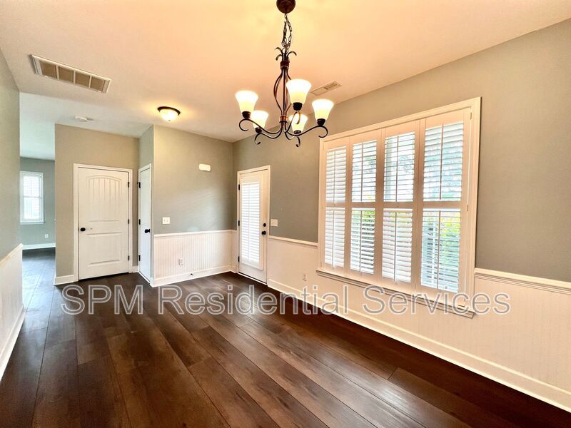 4 Bedroom/ 2.5 Bathrooms in Beautiful neighborhood in Rocky Point property image