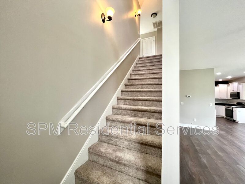 4 Bedroom/ 2.5 Bathrooms in Beautiful neighborhood in Rocky Point property image