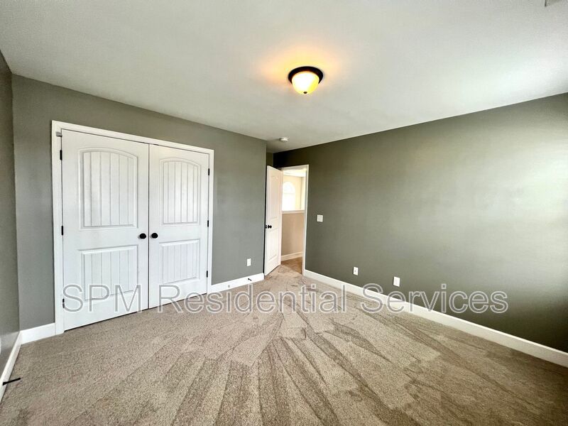 4 Bedroom/ 2.5 Bathrooms in Beautiful neighborhood in Rocky Point property image