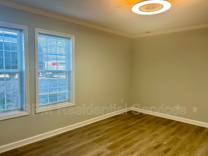 Studio, 1st Floor, Downtown, Walking Distance to Riverwalk and CFCC property image