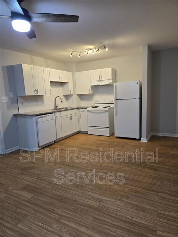 2nd Floor, Walk to CFCC, Downtown property image