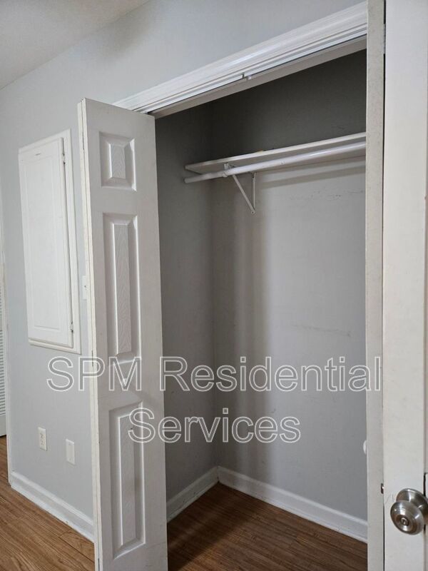 2nd Floor, Walk to CFCC, Downtown property image