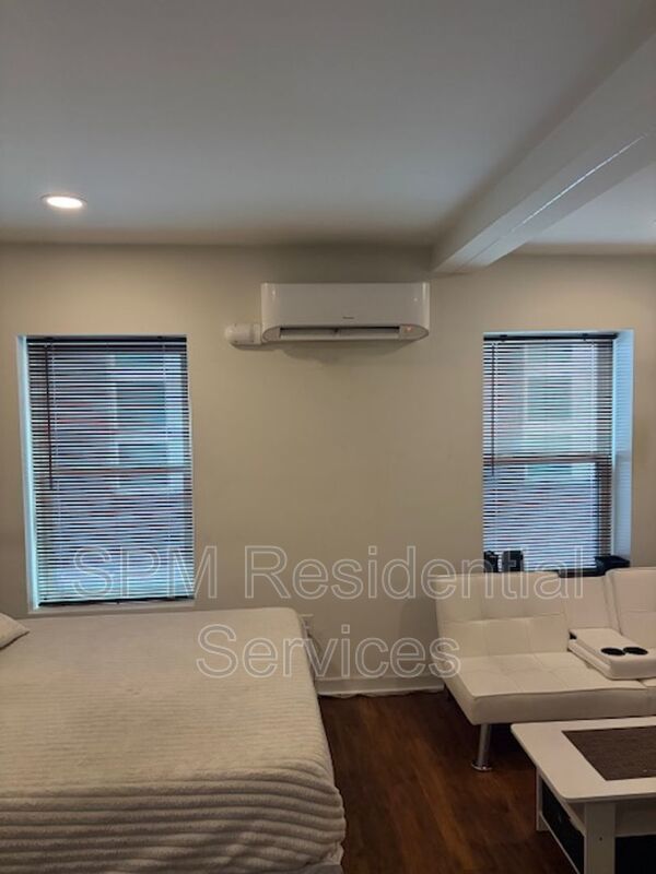 2nd Floor, Studio, Downtown property image