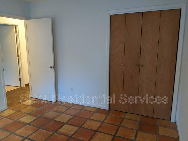 3 Bedroom home with huge yard! property image