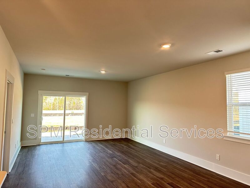 BRAND NEW 4 Bedroom home for rent in Leland, First Month FREE RENT! property image