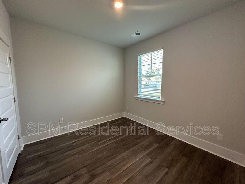 BRAND NEW 4 Bedroom home for rent in Leland, First Month FREE RENT! property image