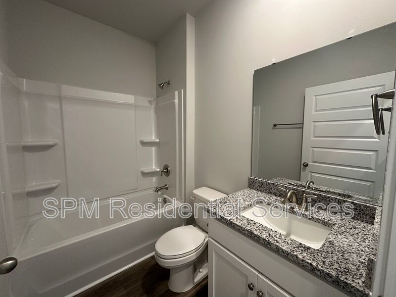 BRAND NEW 4 Bedroom home for rent in Leland, First Month FREE RENT! property image