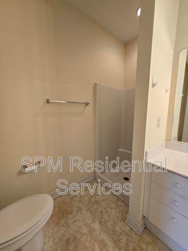 Top-Floor, Wraparound Deck, Pool, Near Airport property image