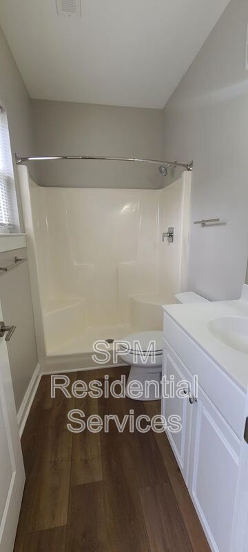 Near Historic Downtown, Charleston-style duplex property image