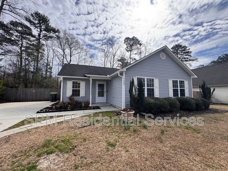 Stoney Creek Plantation -Screened In Back Patio, Large Fully Fenced Backyard, Washer & Dryer Included property image