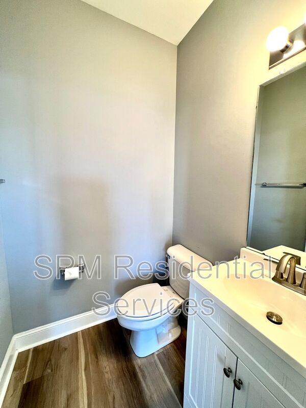 3 Bedroom 2 1/2 Bath Townhome in Hampstead property image
