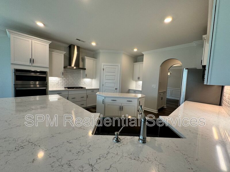 426 Sugar Cove Run property image