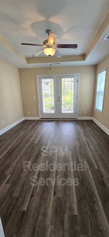 Fenced in backyard, LVP throughout, Covered front porch property image