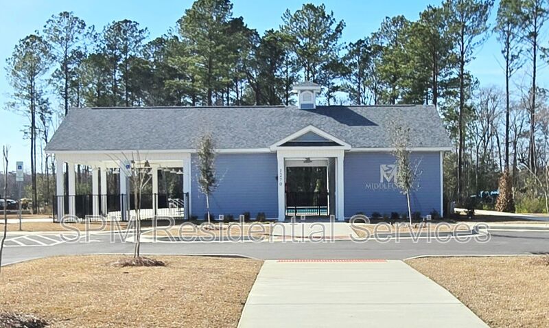 NO APPLICATION FEE, Two Story Townhome, Community Amenities property image