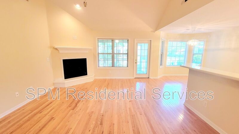 1309 Stonehaven Ct property image