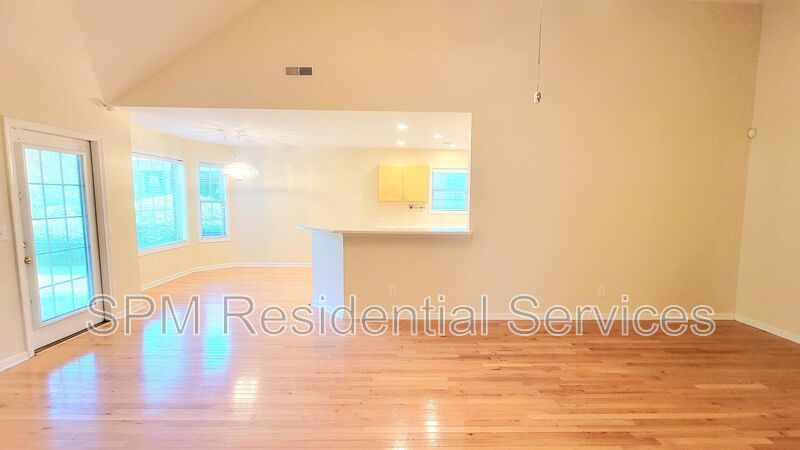 1309 Stonehaven Ct property image