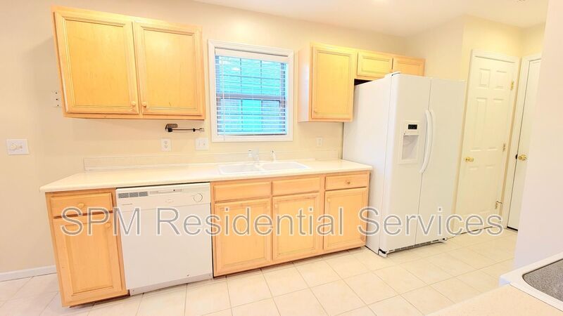 1309 Stonehaven Ct property image