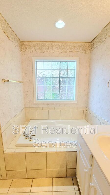 1309 Stonehaven Ct property image