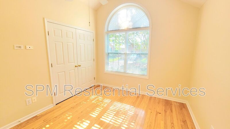 1309 Stonehaven Ct property image