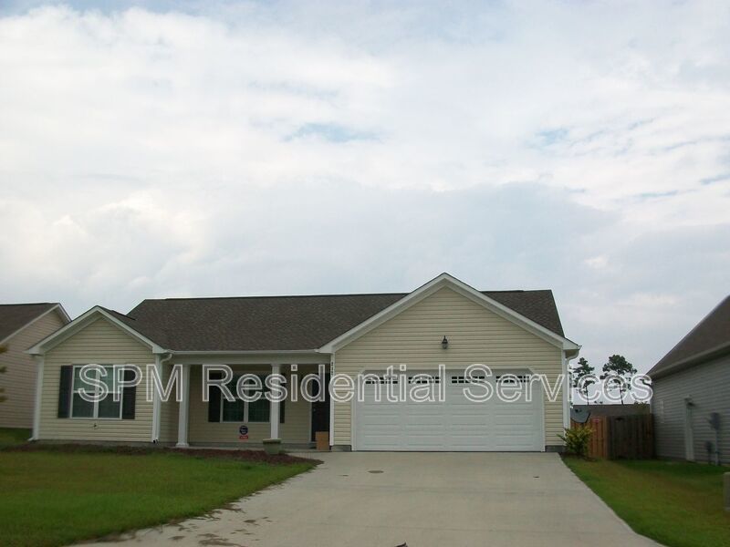 3 Bedroom in Beautiful neighborhood in The Neighborhood of Holly Ridge property image