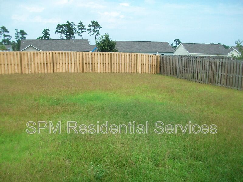3 Bedroom in Beautiful neighborhood in The Neighborhood of Holly Ridge property image