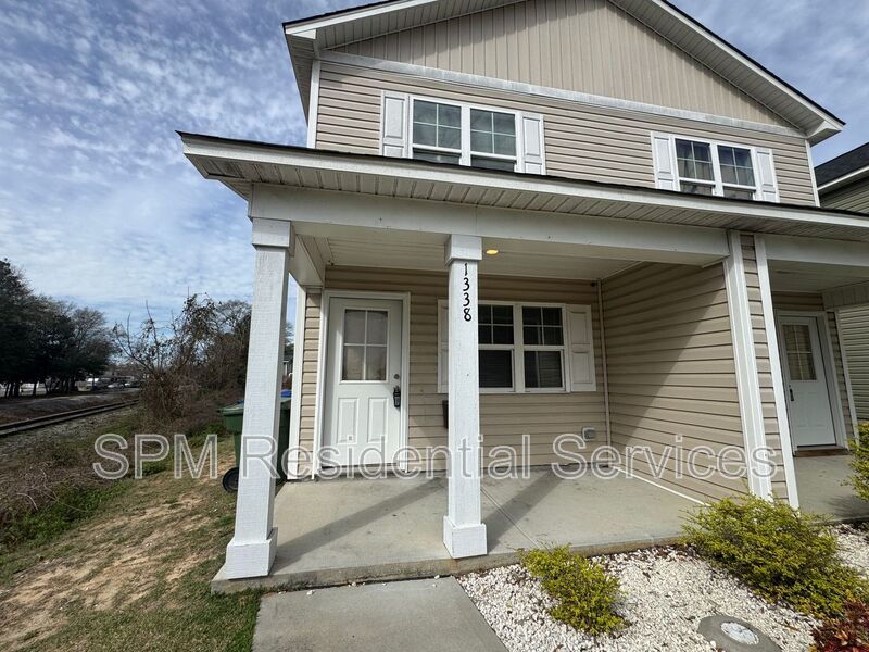 Southside - Open Concept, Two Story Home, Luxury Vinyl Plank Flooring property image