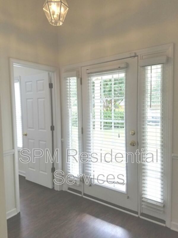 2305 Horizon Ct property image