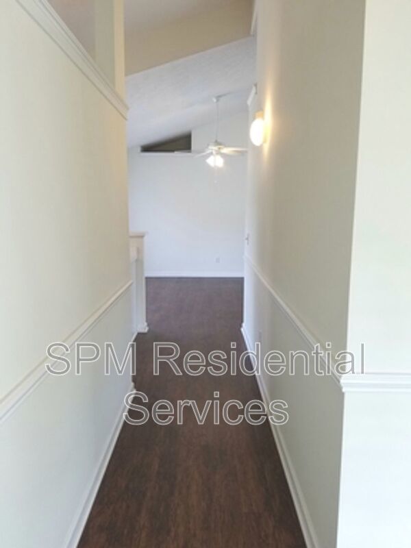 2305 Horizon Ct property image