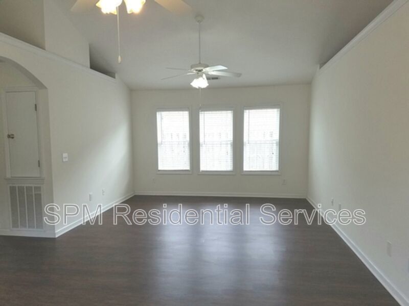 2305 Horizon Ct property image