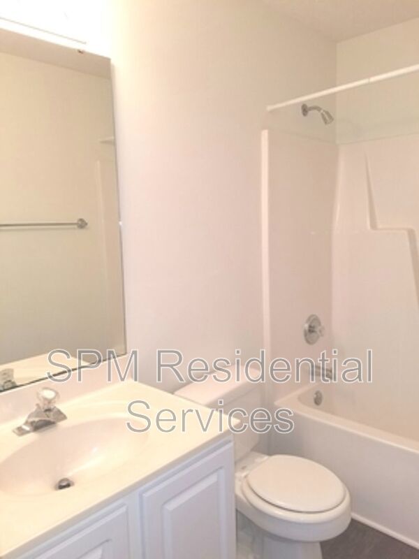 2305 Horizon Ct property image