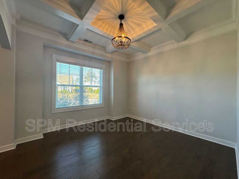 Scotts Hill Village - Two Story Home, Fully Fenced Backyard, Two Car Garage property image