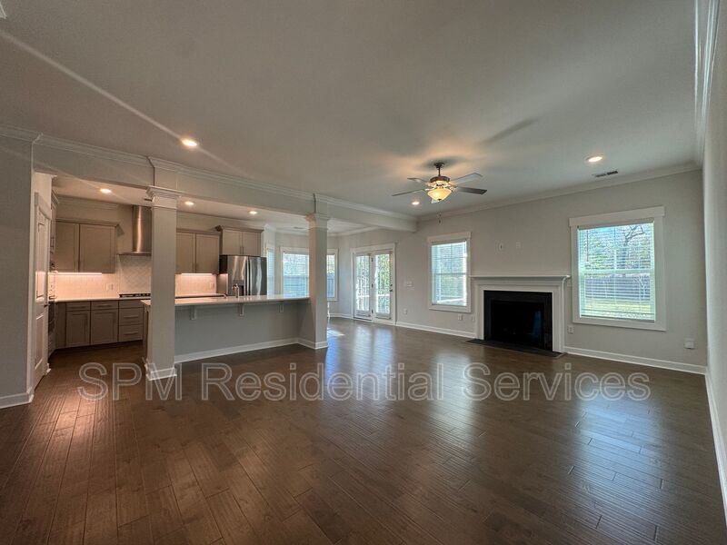 Scotts Hill Village - Two Story Home, Fully Fenced Backyard, Two Car Garage property image