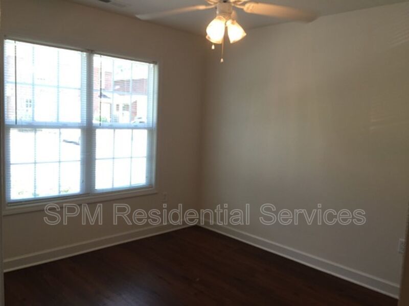 Townhouse, Close to UNCW property image