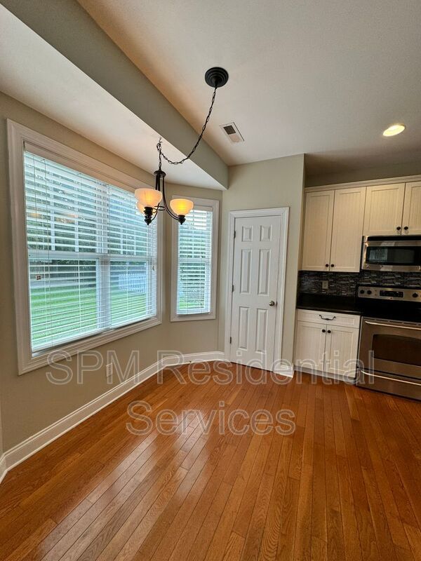 4 Bedroom in Beautiful neighborhood in Cambridge Cross Creek property image
