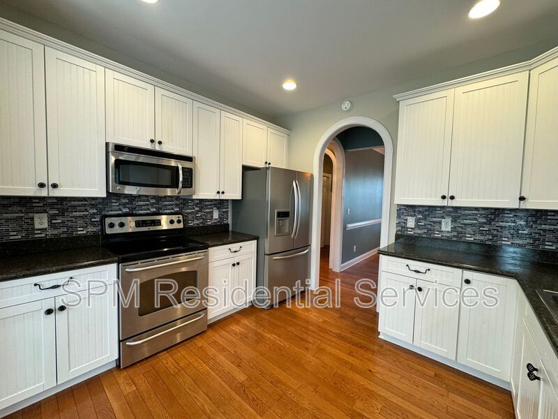 4 Bedroom in Beautiful neighborhood in Cambridge Cross Creek property image