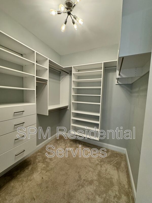 4 Bedroom in Beautiful neighborhood in Cambridge Cross Creek property image