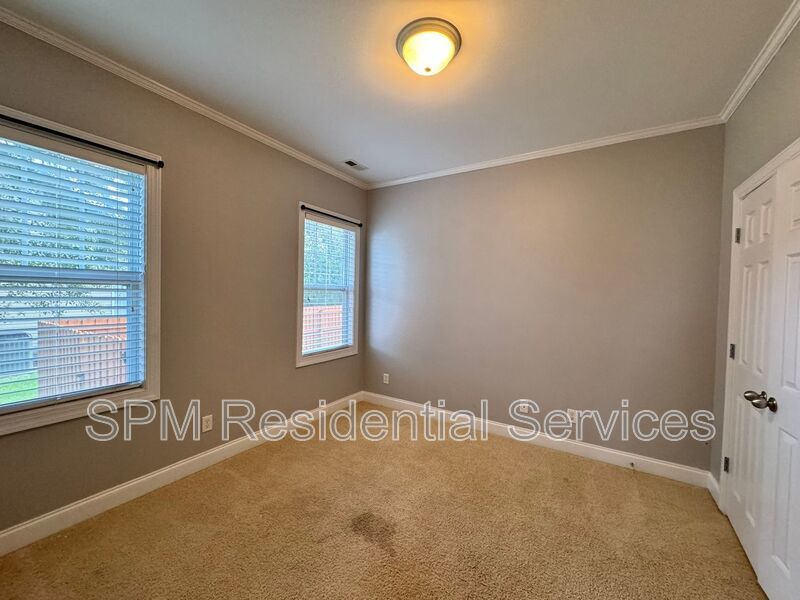 4 Bedroom in Beautiful neighborhood in Cambridge Cross Creek property image