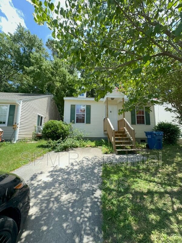 3 bedrooms close to UNCW! property image