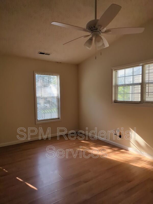 3 bedrooms close to UNCW! property image