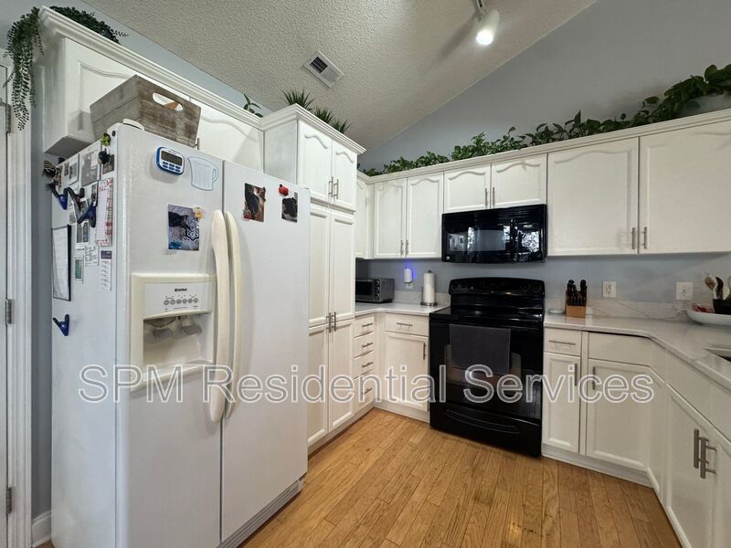 Kirkwood - Open Concept, Fully Fenced Backyard, Near Carolina Beach property image