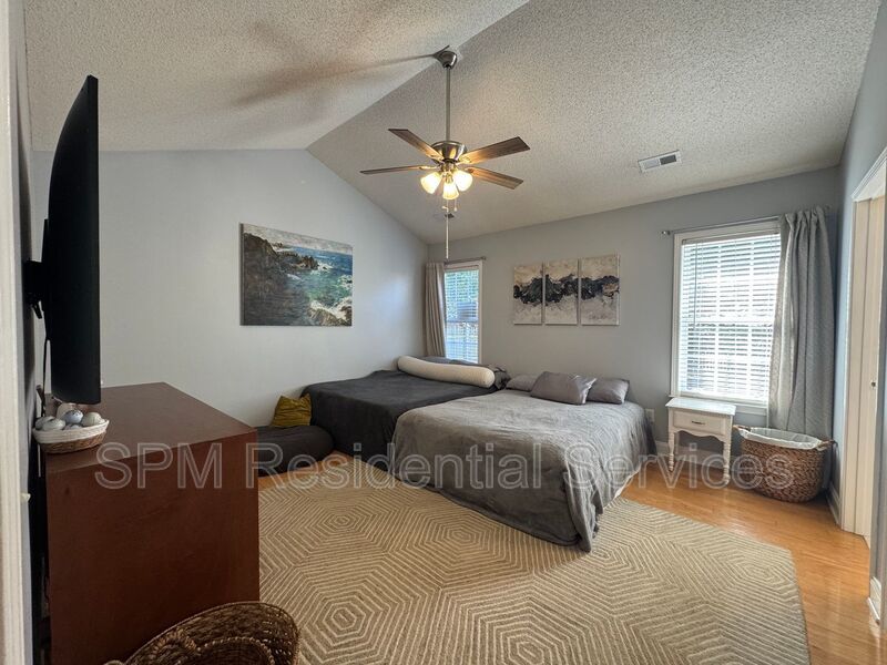 Kirkwood - Open Concept, Fully Fenced Backyard, Near Carolina Beach property image