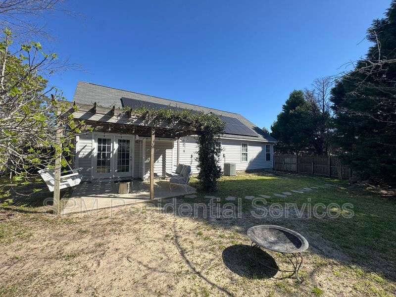 Kirkwood - Open Concept, Fully Fenced Backyard, Near Carolina Beach property image