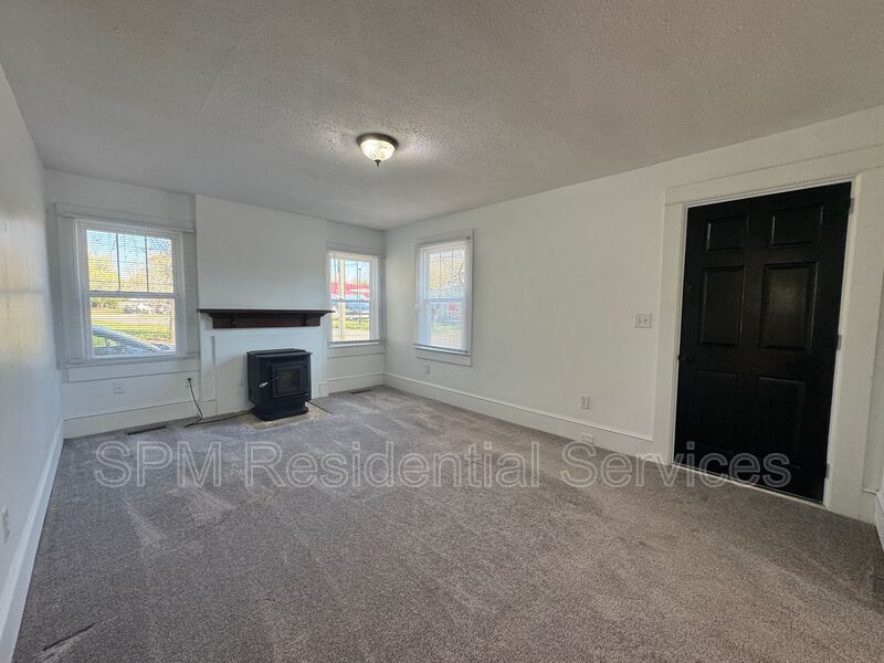 Castle Hayne - Bonus Room, Large Backyard, 3 Miles from Downtown Wilmington property image