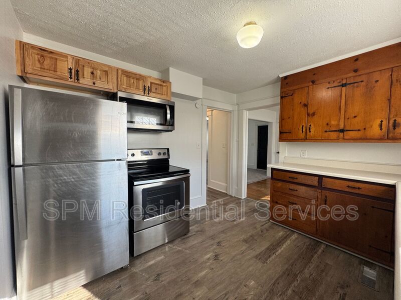 Castle Hayne - Bonus Room, Large Backyard, 3 Miles from Downtown Wilmington property image