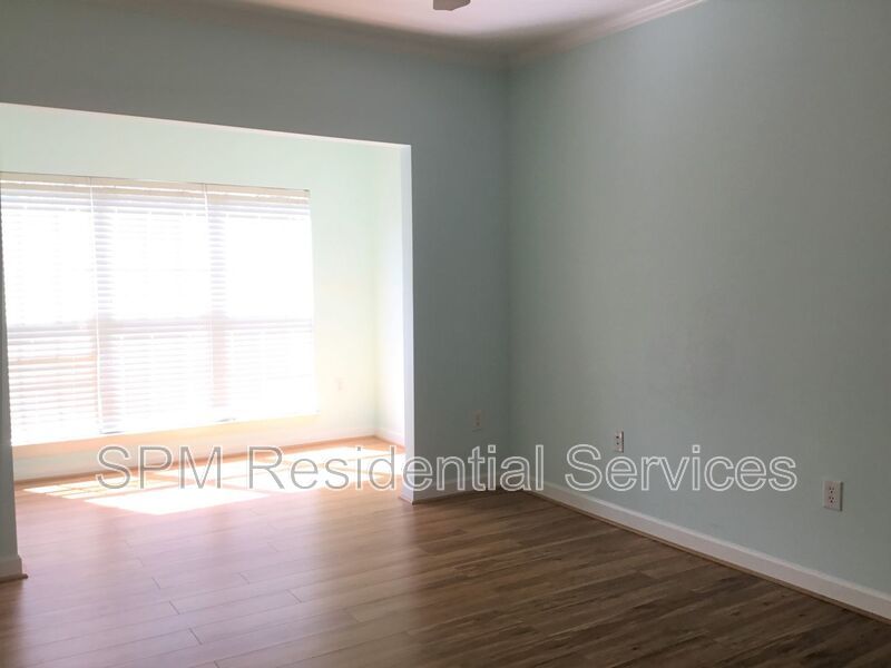 1505 Cadfel Ct Unit 304 property image