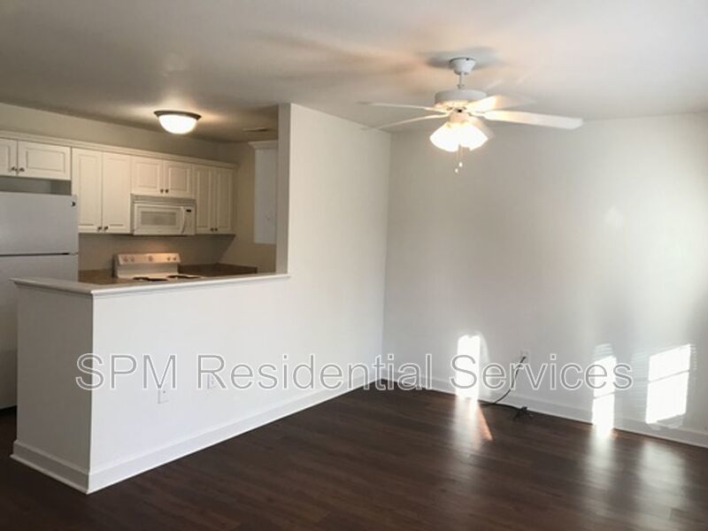 Townhome, Walk to UNCW, Backs to Wooded Area property image