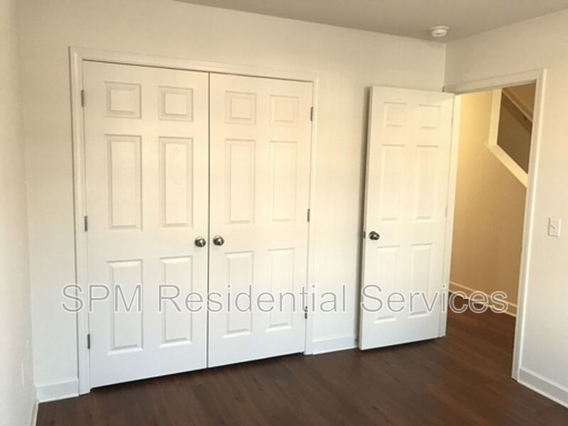 Townhome, Walk to UNCW, Backs to Wooded Area property image