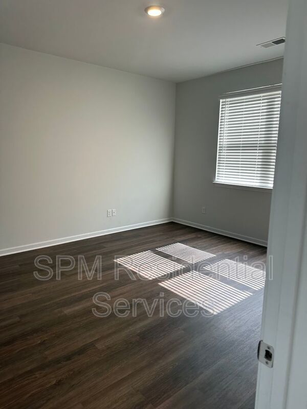 3 Bedroom in Quiet neighborhood in Porter's Walk property image