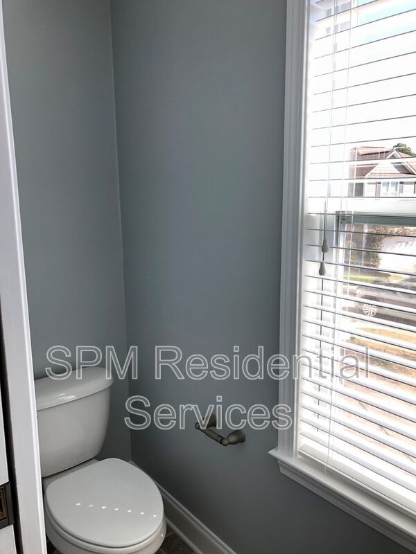 3 Bedroom in Beautiful neighborhood in the woods at Murrayville property image